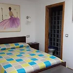 Del Abuelo *